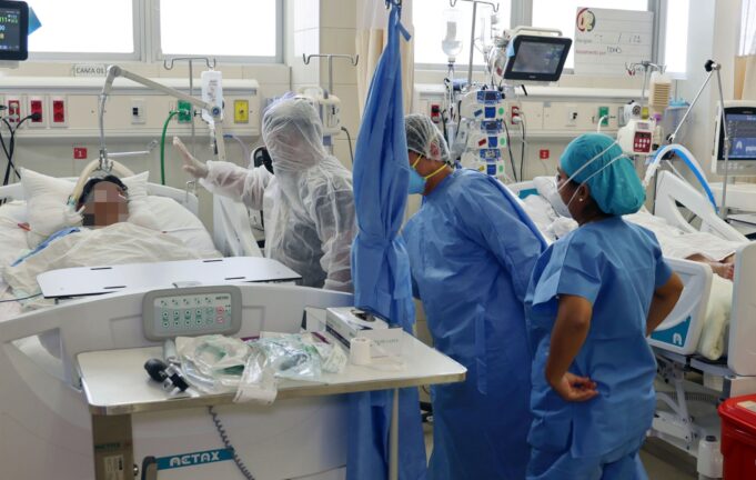 Hospital de Lima Este-Vitarte aplica estrategia de humanización para pacientes en UCI
