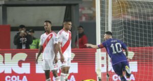 Perú sigue en el fondo de la tabla al caer ante Argentina 2-0