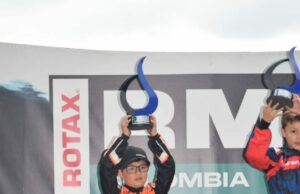 Joaquín Kishimoto sube al podio de los triunfadores en Colombia