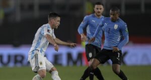 Argentina recibe a su clásico rival Uruguay en «La Bombonera»
