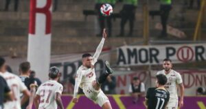Alianza Lima y Universitario juegan mañana la segunda final en Matute