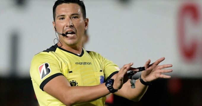 Kevin Ortega dirigirá la primera final del sábado entre Universitario y Alianza Lima