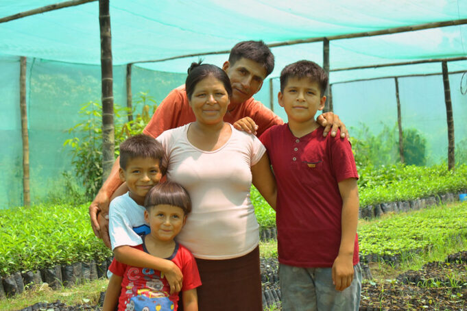 Piura: perseverancia de usuaria de Juntos convierte vivero en próspero negocio y ejemplo de superación