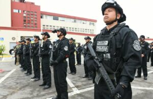 Ministro del Interior presenta tres nuevos grupos especiales de la PNP para combatir el crimen