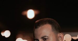 Salsero Edwin Castro llega al Perú (VIDEO)