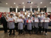 Jóvenes con discapacidad se graduaron como camareros