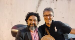 Jaime Vallardo:El artista de las “monedas mundiales» expuso dos de sus obras más conocidas: Fiesta de Gallos y El Toro de Picasso