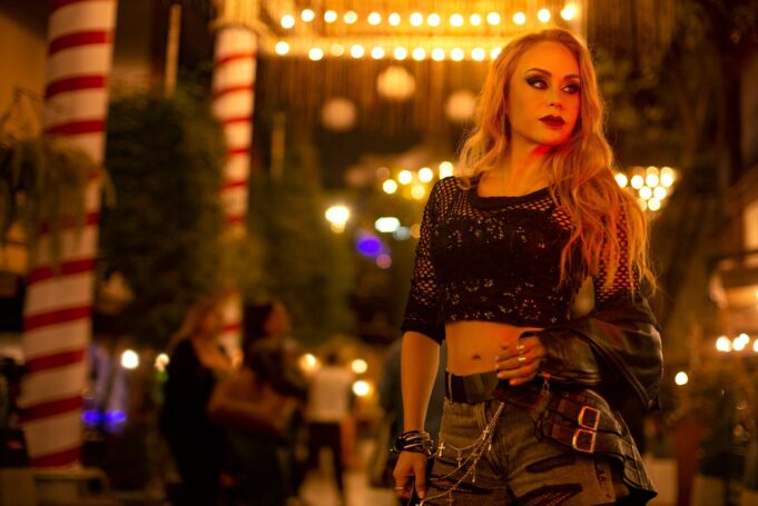 Claudia Pacheco: lanza tema ‘Ciudad’ con el que marca su debut en la balada melódica