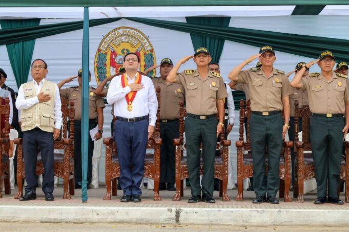 Lambayeque: Gobierno Regional incorporó al servicio policial 24 camionetas para reforzar la Seguridad Ciudadana.