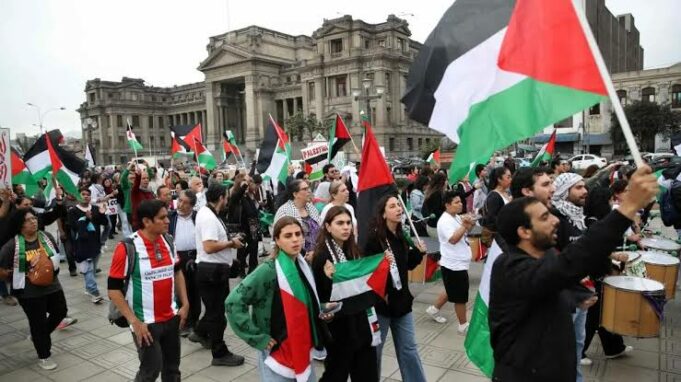 Marcha por la solidaridad con el pueblo de Palestina