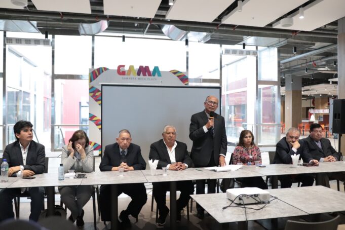 Gamarrinos piden reflotar sector textil, confeccionistas denuncian abandono de Dina Boluarte