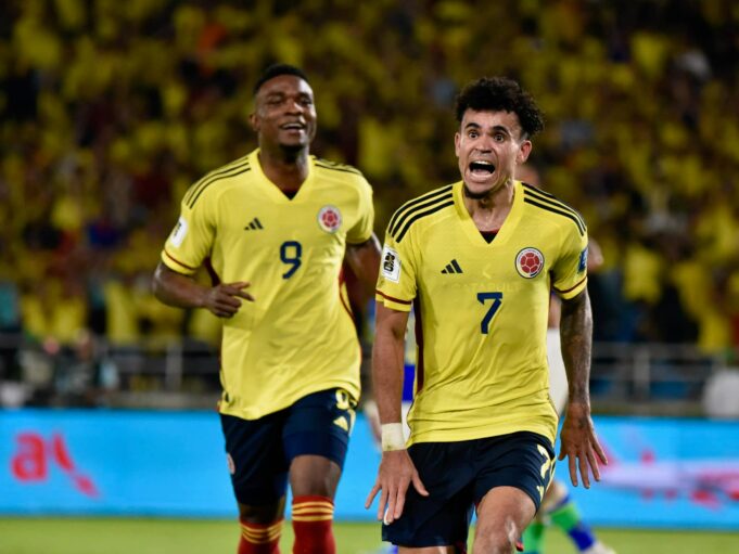 Colombia hizo historia ganándole a Brasil 2-1 por vez primera en una Clasificatoria