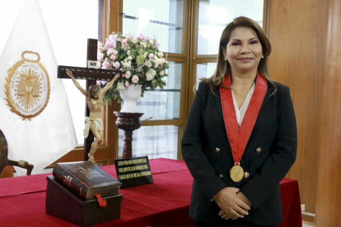 Se le vino la noche a Fiscal Marita Barreto