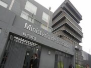Mafias cobran 10 soles por certificados de colegio en propio sistema del Ministerio de Educación(VIDEO)
