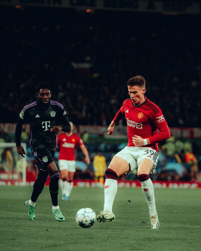 Manchester United y Sevilla se quedaron con las manos vacías en la Champions