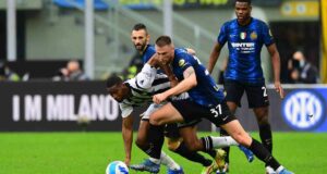 Inter de Milán goleó 4-0 al Udinese y volvió a la cima en el Calcio Italiano