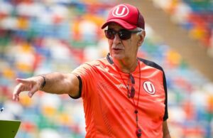 Jorge Fossati no cierra posibilidad de dirigir a la Selección Peruana