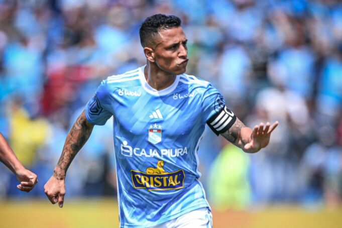 Yoshimar Yotún decidió quedarse en Sporting Cristal