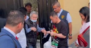 Alberto Fujimori: salió libre y abandonó esta tarde el penal de Barbadillo en Ate donde estuvo 14 años