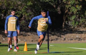 Universitario acusa a Pumas por presentar a Piero Quispe sin terminar documentación legal