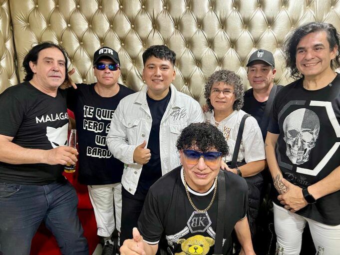 Amos de la Bailanta apadrinan a Bill Orosco en Argentina