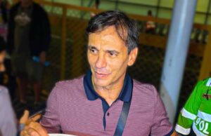 Argentino Fabián Bustos es el nuevo técnico de Universitario