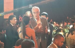 Jorge Fossati señaló que hay acuerdo con la FPF para ser el técnico de la Selección