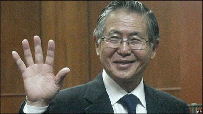 Alberto Fujimori solicita al Congreso que se le otorgue la pensión de expresidente, escolta y gasolina