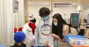 Jóvenes comprometidos llevan ayuda y esperanza al Instituto Nacional de Neoplásicas – INEN