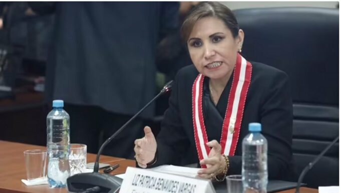 Patricia Benavides ante el Congreso, denuncia montaje y venganza política: «No he cometido ningún delito»