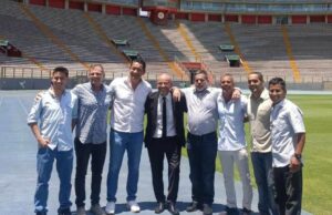 Vuelve esta noche “A Presión” con «Mr. Peet» en las redes