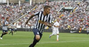 Alianza Lima inició charla con representante de Paolo Guerrero para incorporarlo este 2024