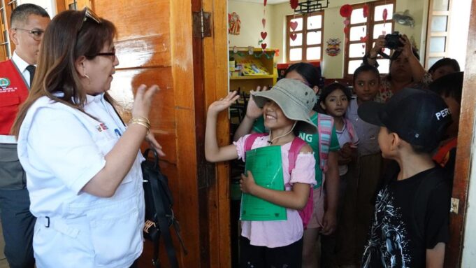 Ministra de Educación convoca a autoridades regionales y locales trabajar juntos por el buen inicio de año escolar