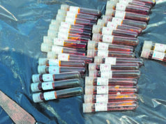 Amoniaco y residuos hospitalarios en playas