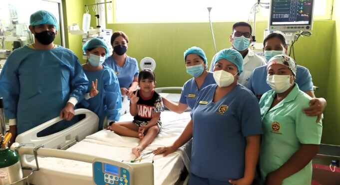 Realizan primera cirugía cardíaca congénita en la historia del Hospital Nacional PNP «Luis N. Saénz»