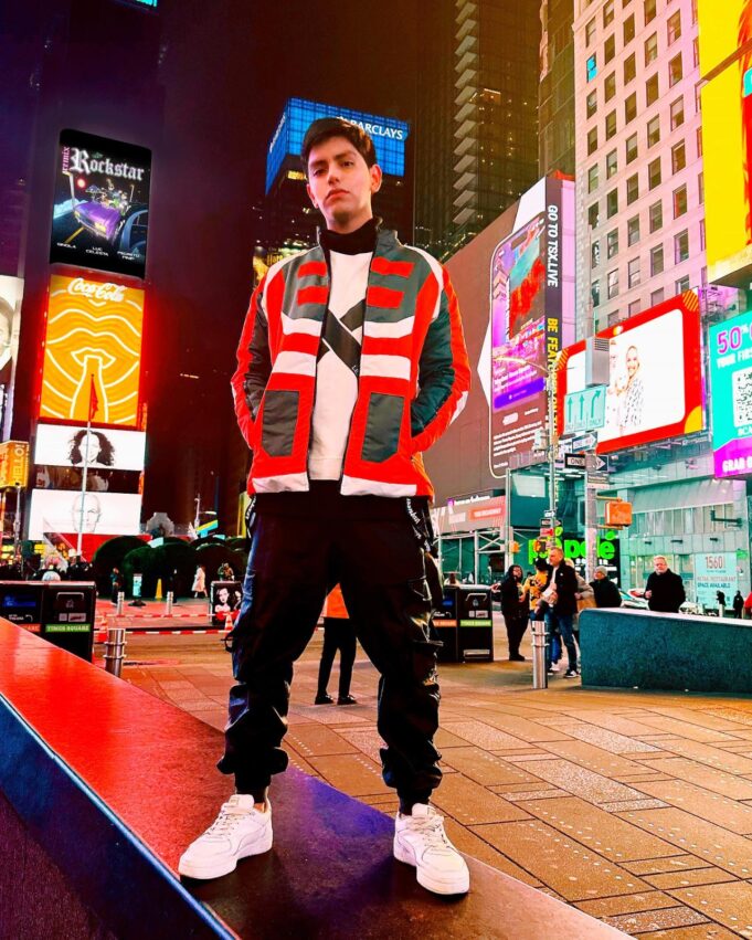 Luc Celesta conquista con su canción «En Alta»