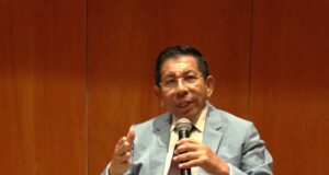 Fallas en Ley de contrataciones paraliza y genera demoras en miles de obras públicas