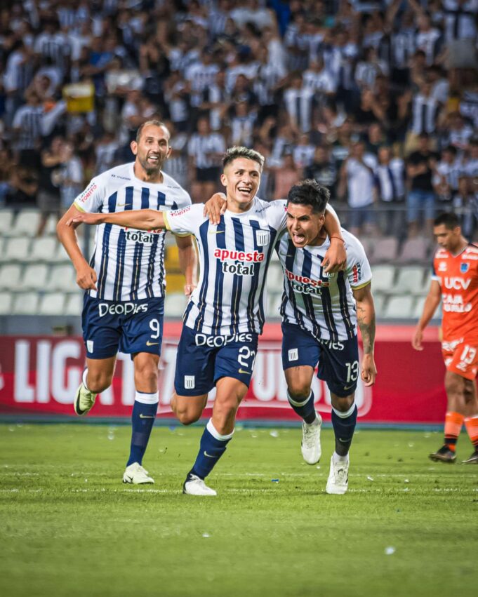 Alianza Lima volteó el partido a César Vallejo para ganar 2-1