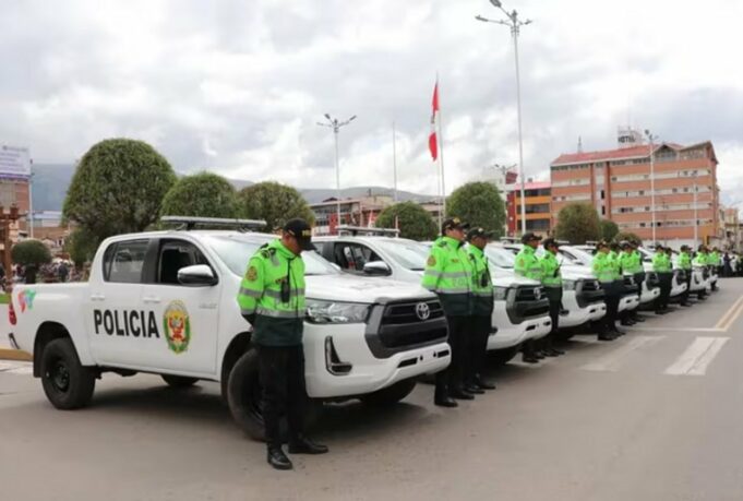 Jefe PNP de Junín: prohíbe uso del celular en servicio policial por “mala costumbre” de efectivos
