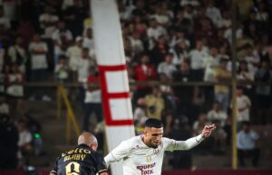 Universitario igualó con Coquimbo Unido de Chile 1-1 en la denominada «Noche Crema»