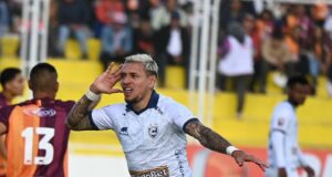 Cienciano logró un gran triunfo ante Los Chankas 2-1 en Andahuaylas