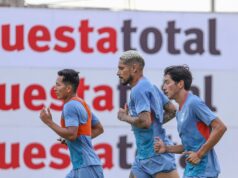 Paolo Guerrero tuvo su primera práctica con su club César Vallejo en Trujillo