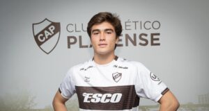 Juan Pablo Goicochea fue presentado como nuevo jugador de Platense