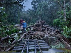 Cusco: Huaico cae sobre la vía férrea que une Ollantaytambo con Machu Picchu