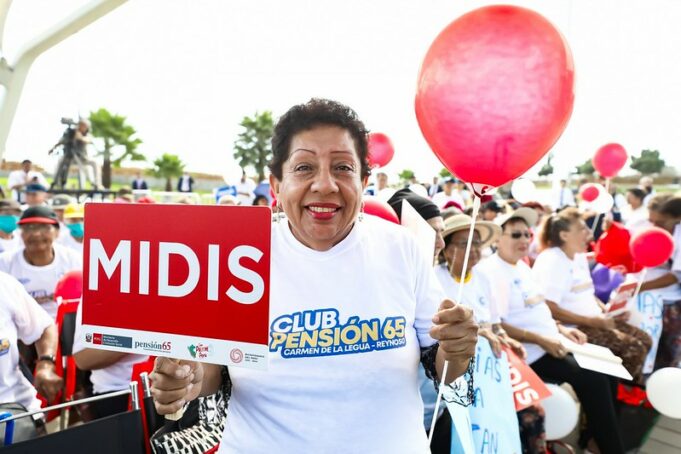 Midis avanza en el cierre de brechas sociales al superar los 800 000 usuarios de Pensión 65