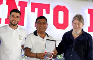 Rímac: Se inaugura escuela de fútbol » La Pico» con entrenador uruguayo Santiago Rodríguez