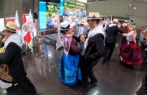 Jauja abre las puertas a miles de turistas al carnaval más importante y alegre del país
