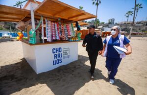 Municipalidad de Chorrillos realiza la inspección sanitaria a los módulos de comercio ubicados en Agua Dulce