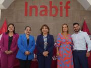 Residentes del Inabif recibieron charlas sobre moda, alta costura y el diseño de Instituto Chio Lecca