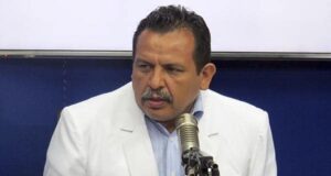 Dr. Godofredo Talavera: «Los médicos del Perú deben tener un salario digno acorde a su profesión»